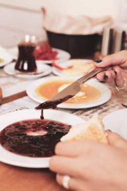 zengin ve leziz Türk Kahvaltı