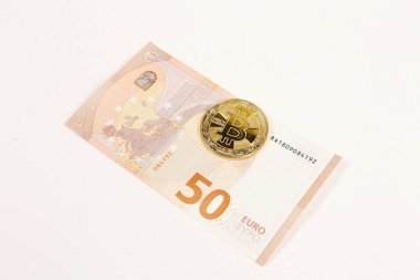 Multi Euro Dolar, farklı türde yeni nesil banknotlar, bitcoin