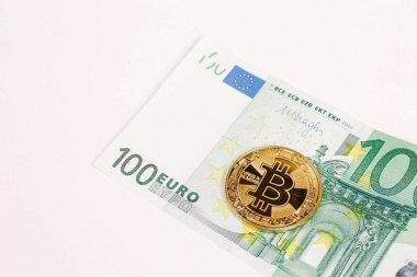 Multi Euro Dolar, farklı türde yeni nesil banknotlar, bitcoin