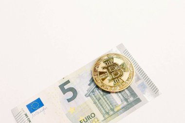Multi Euro Dolar, farklı türde yeni nesil banknotlar, bitcoin