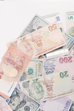 Multi Euro Nakit ve Bozuk Para, farklı türde yeni nesil banknotlar, bitcoin, Türk lirası