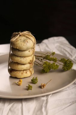 Koyu çikolata parçaları ile tanımlama