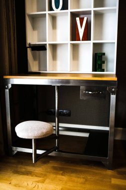 Modern çocuk odasının içi.