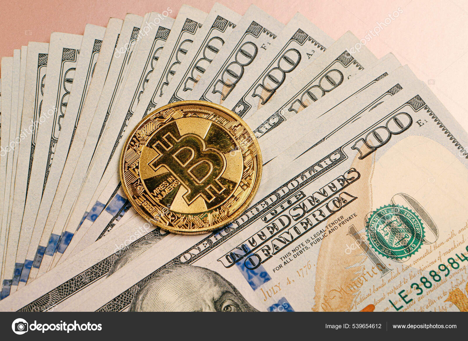 Multi Euro Dolar Cash Different Types New Generation Banknotes Bitcoin —  Stock Editorial Photo © utkudemirsoy #539654612