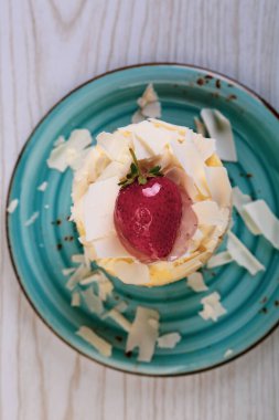 Masada lezzetli bir pasta var.