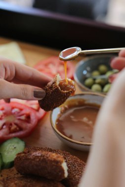 zengin ve leziz Türk Kahvaltı