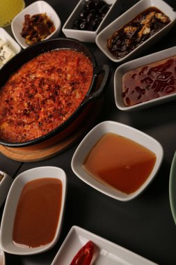 zengin ve leziz Türk Kahvaltı