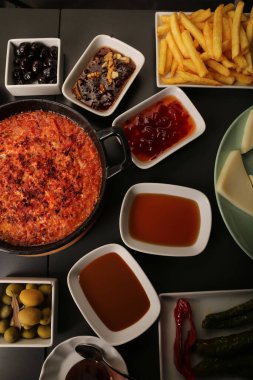 zengin ve leziz Türk Kahvaltı