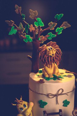 Masada lezzetli bir pasta var.