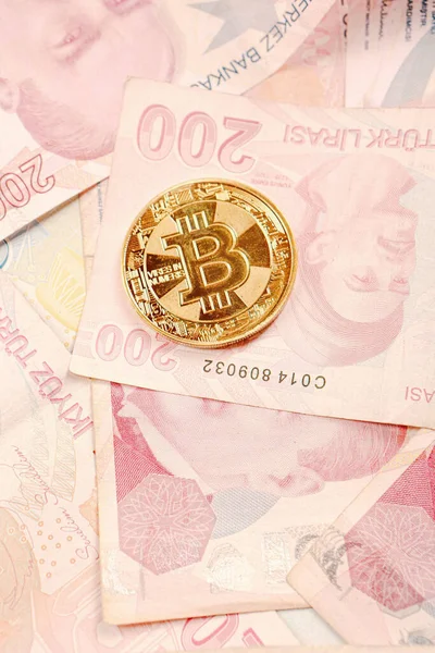 Turkiska Lira Sedlar Och Bitcoin — Stockfoto