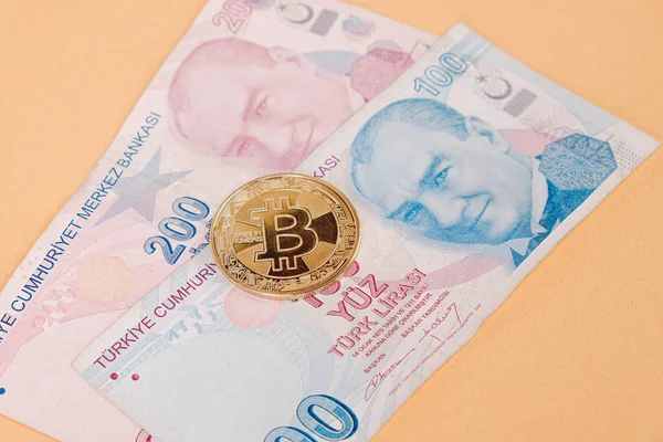 Turkse Lira Bankbiljetten Bitcoin — Stockfoto