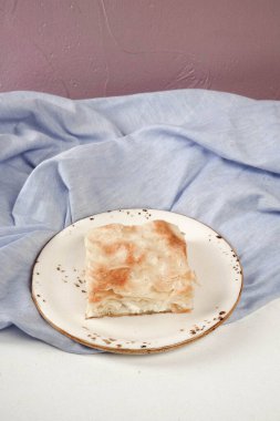 Peynir dolgulu lezzetli hamur işi