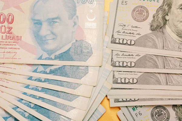 Turkiska Lira Sedlar Och Amerikanska Dollar — Stockfoto