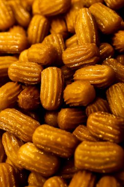 Geleneksel hindistancevizli tatlı baklavası. Ev yapımı fındıklı ve ballı baklava..