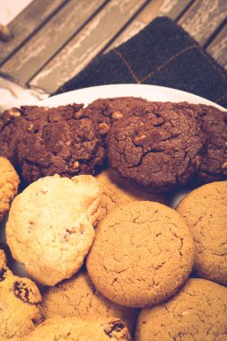 Koyu çikolata parçaları ile tanımlama