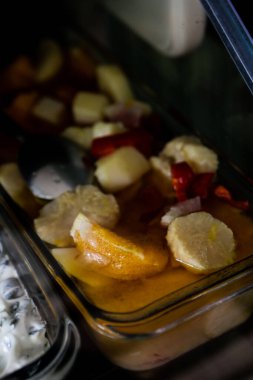 Geleneksel Türk ve Yunan yemek meze masası