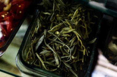 Geleneksel Türk ve Yunan yemek meze masası