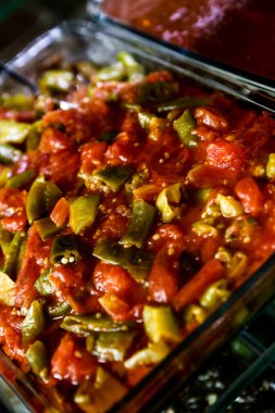 Geleneksel Türk ve Yunan yemek meze masası