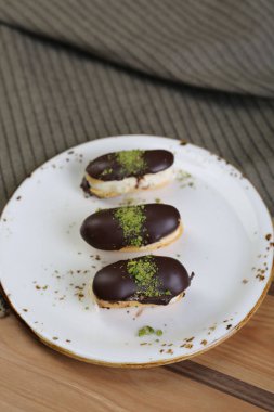 Masada lezzetli bir pasta var.