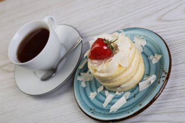 Masada lezzetli bir pasta var.