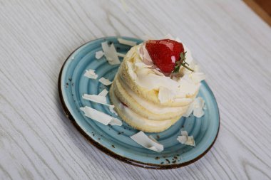 Masada lezzetli bir pasta var.