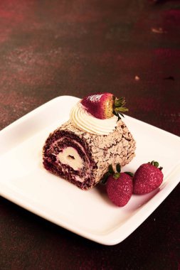 Masada lezzetli bir pasta var.