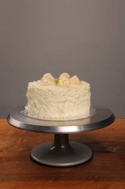 Masada lezzetli bir pasta var.