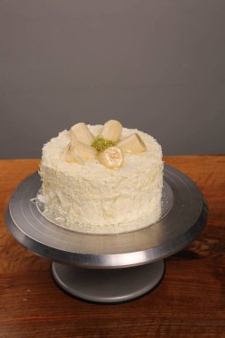 Masada lezzetli bir pasta var.