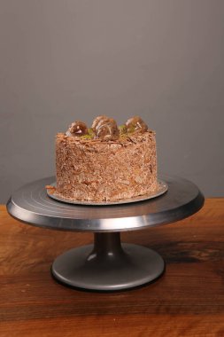 Masada lezzetli bir pasta var.