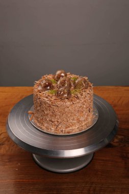 Masada lezzetli bir pasta var.