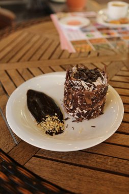 Masada lezzetli bir pasta var.