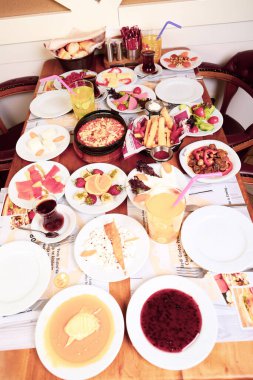 zengin ve leziz Türk Kahvaltı