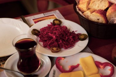 zengin ve leziz Türk Kahvaltı