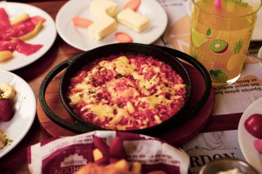 zengin ve leziz Türk Kahvaltı