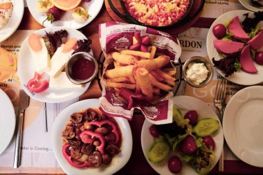 zengin ve leziz Türk Kahvaltı