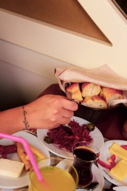 zengin ve leziz Türk Kahvaltı