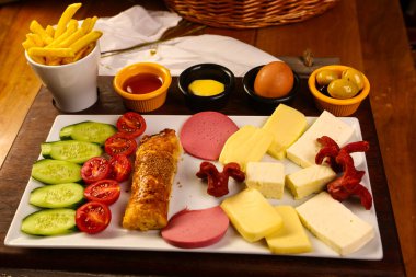 zengin ve leziz Türk Kahvaltı