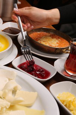 zengin ve leziz Türk Kahvaltı