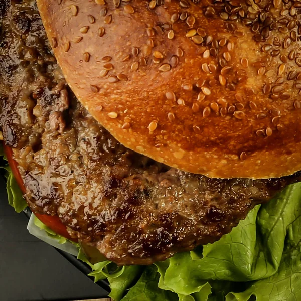 Hamburger Fatto Casa Con Verdure Fresche — Foto Stock