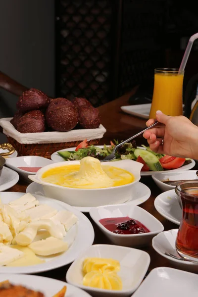 Rika Och Utsökt Turkisk Frukost — Stockfoto