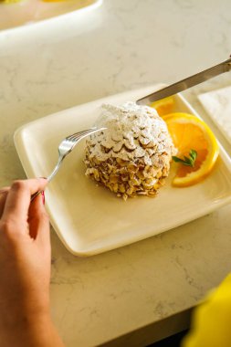 Masada lezzetli bir pasta var.