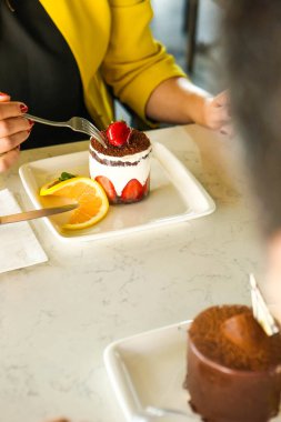 Masada lezzetli bir pasta var.