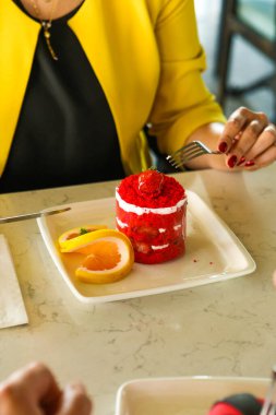 Masada lezzetli bir pasta var.