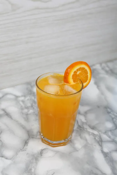 Een Glas Smakelijk Sinaasappelsap — Stockfoto