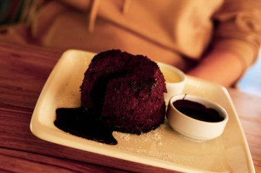 dondurma çikolatalı sufle