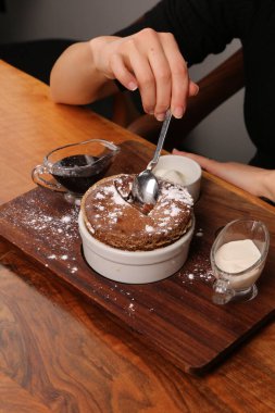 dondurma çikolatalı sufle