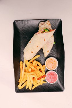 Lezzetli et eti, Türk kebap, sandviç dürümü.