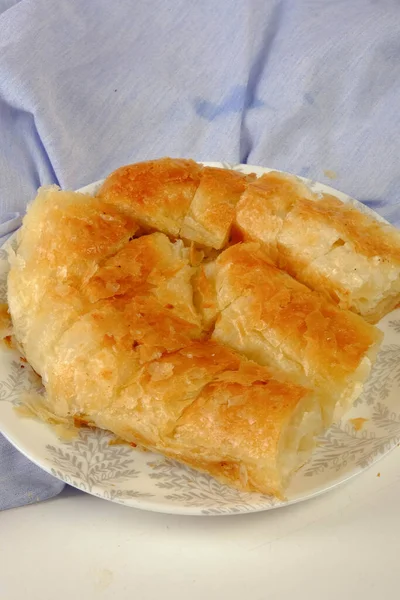 Deliciosa Pastelaria Com Recheio Queijo Feta — Fotografia de Stock