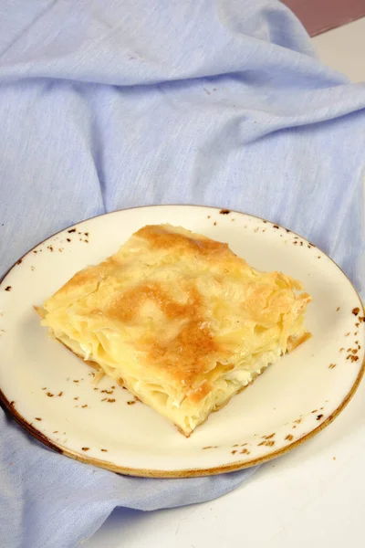 Deliciosa Pastelaria Com Recheio Queijo Feta — Fotografia de Stock