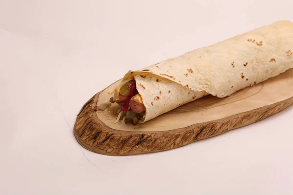 おいしい肉デュラムトルコのケバップサンドイッチラップ — ストック写真